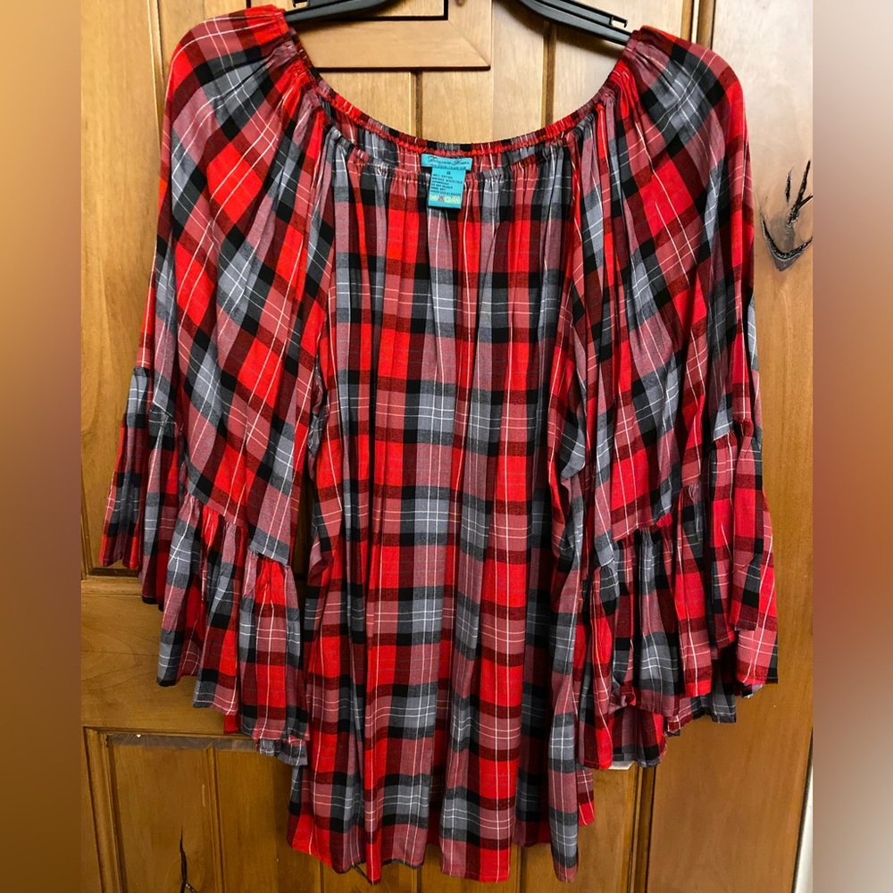 Turquoise Haven 1X Bell Sleeve Red n Black Plaid Top